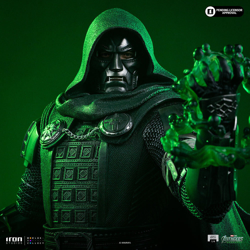 Iron Studios | Doctor Doom | Avengers: Doomsday - Legacy Replica 1/4