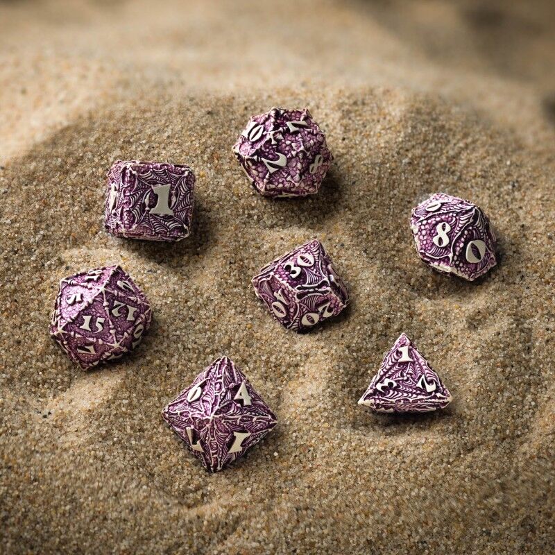 Q Workshop | The Yucatan Featherwing | Dracopolis Dice Set