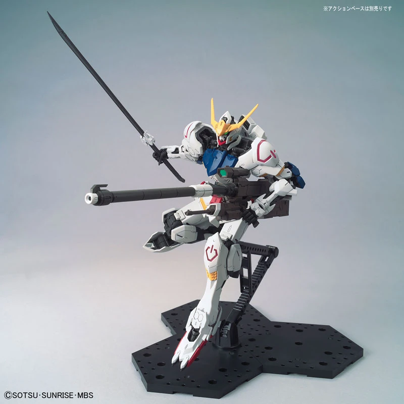 Bandai | MG Gundam Barbatos | Mobile Suit Gundam: Iron-Blooded Orphans (1/100)