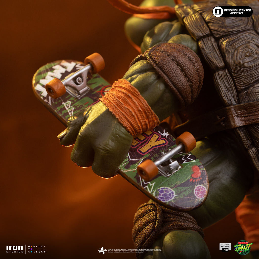 Iron Studios | Michelangelo Unleashed | Teenage Mutant Ninja Turtles Art Scale 1/10
