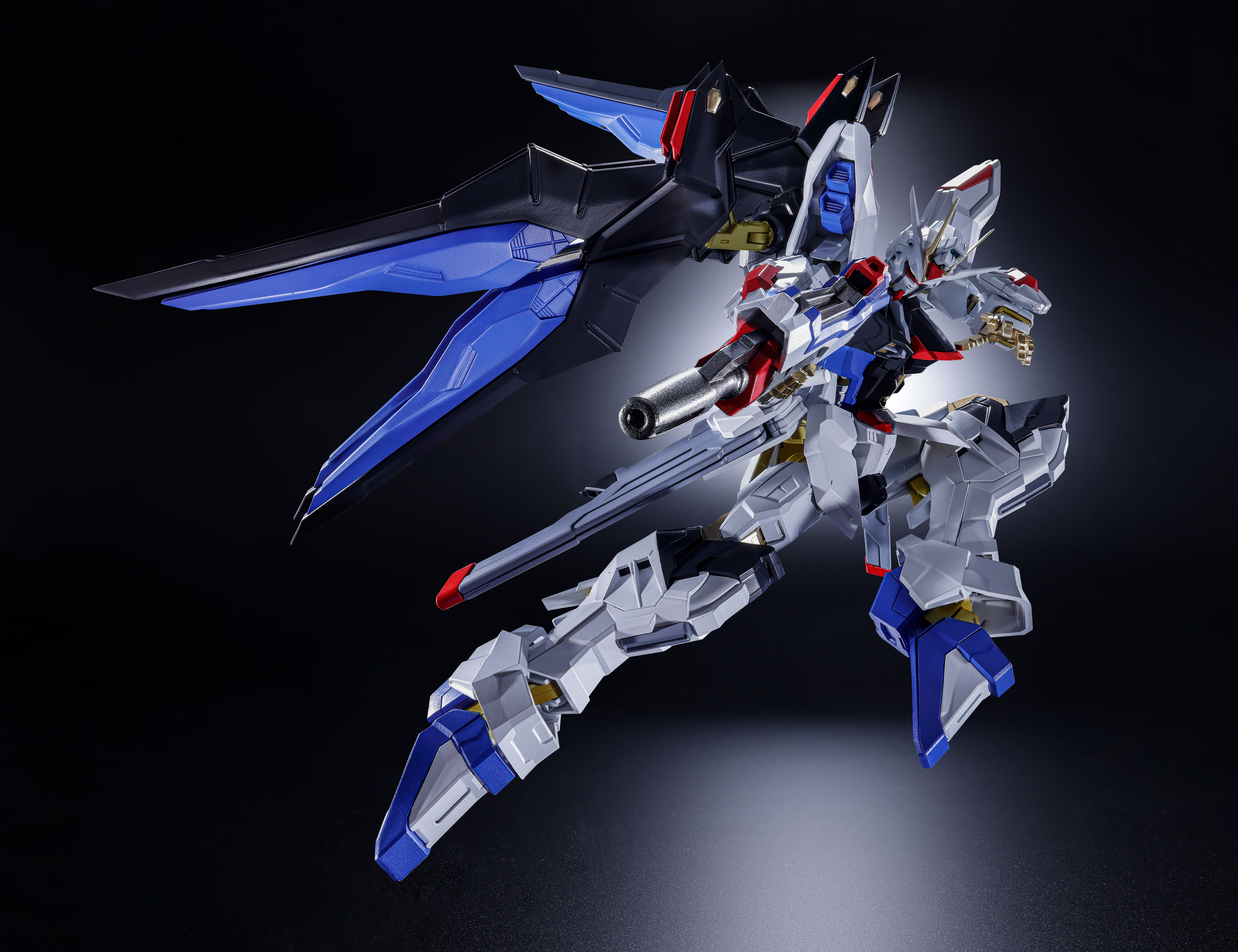 Tamashii Nations | Absolute Act Strike Freedom Gundam | Mobile Suit Gundam (19cm)