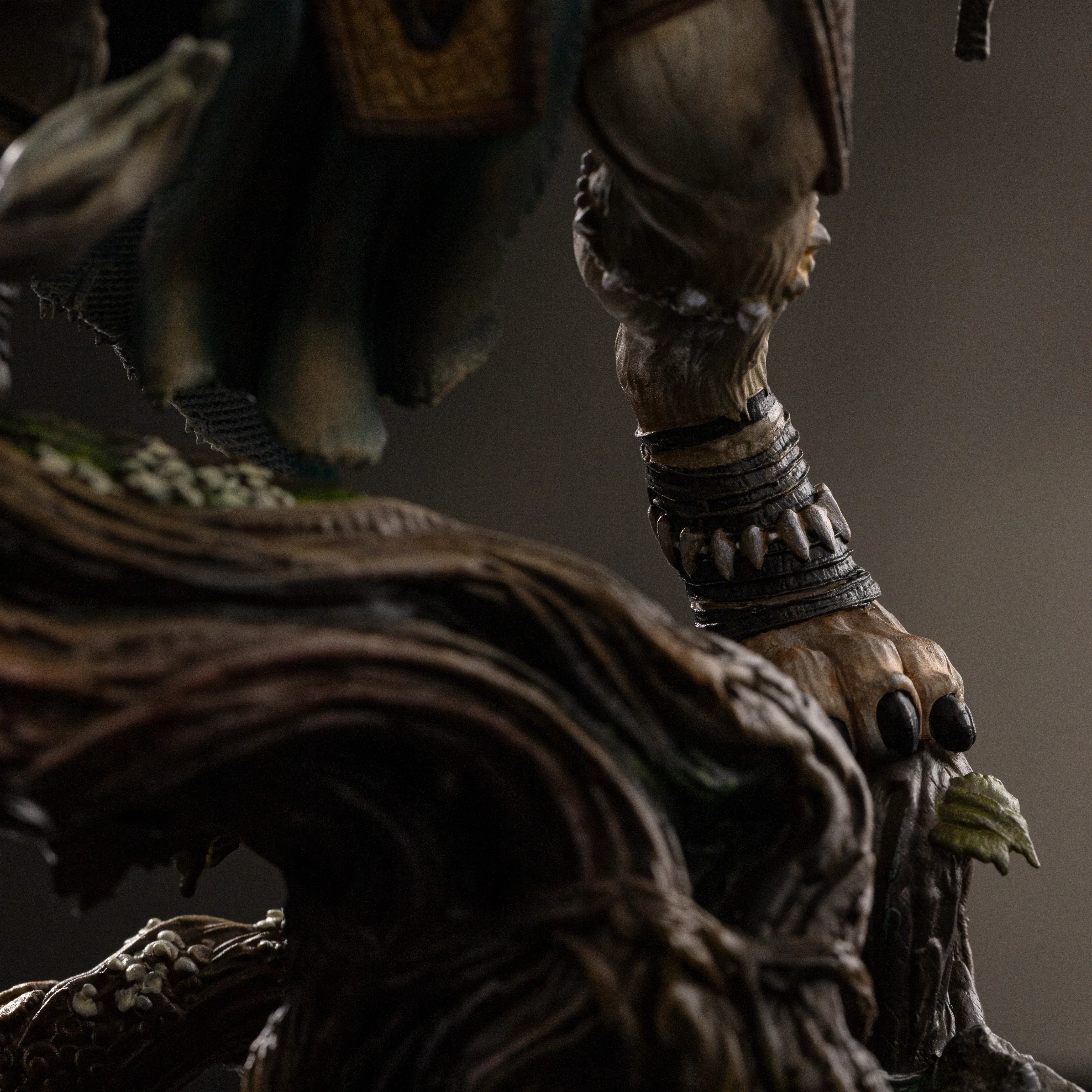 Iron Studios: Magic: The Gathering - Ajani Goldmane Art Scale 1/10