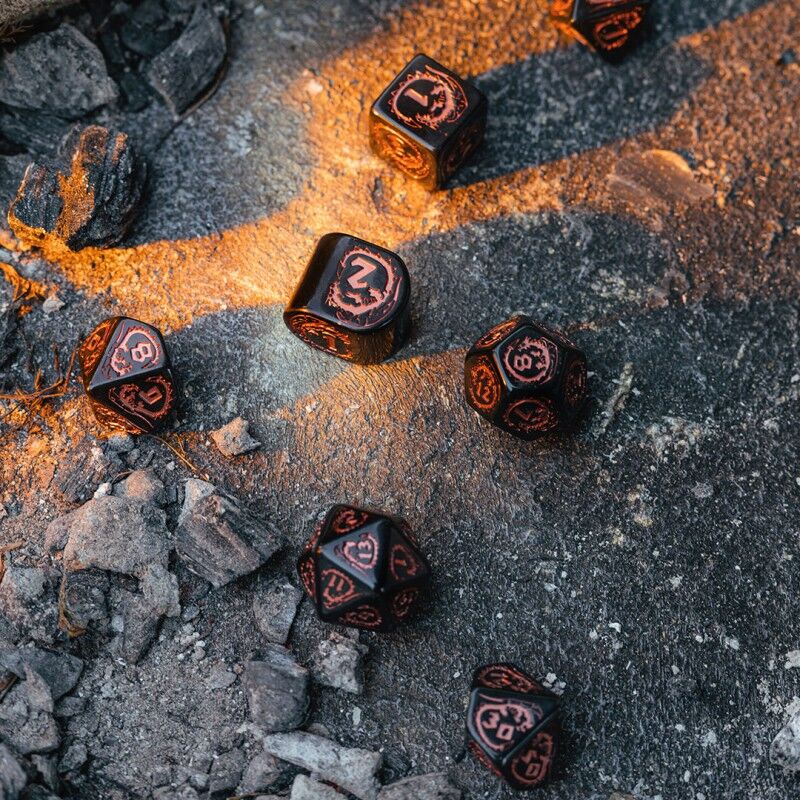 Q Workshop | Obsidian | Dragons Modern Dice Set