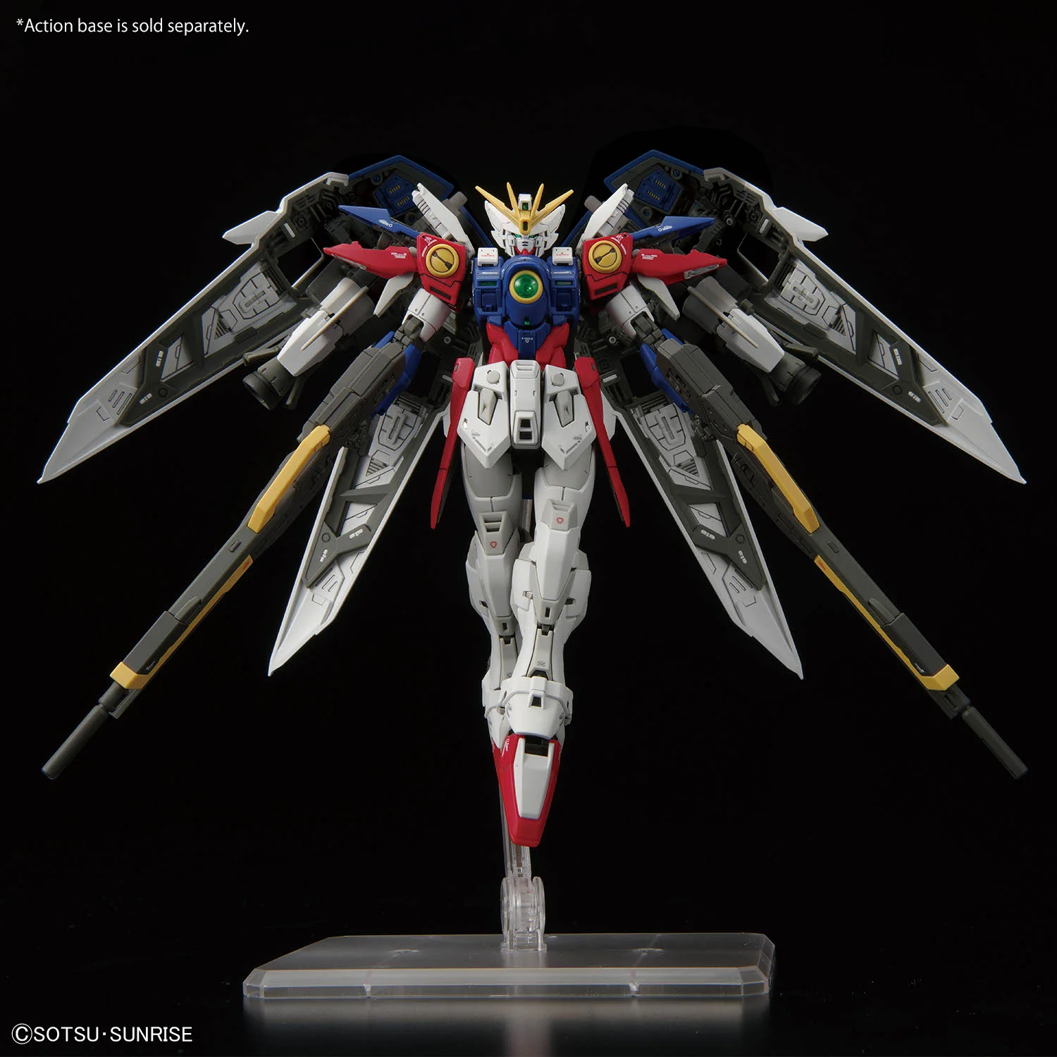 Bandai | RG XXXG-00W0 Wing Gundam Zero | New Mobile Report Gundam Wing (1/144)