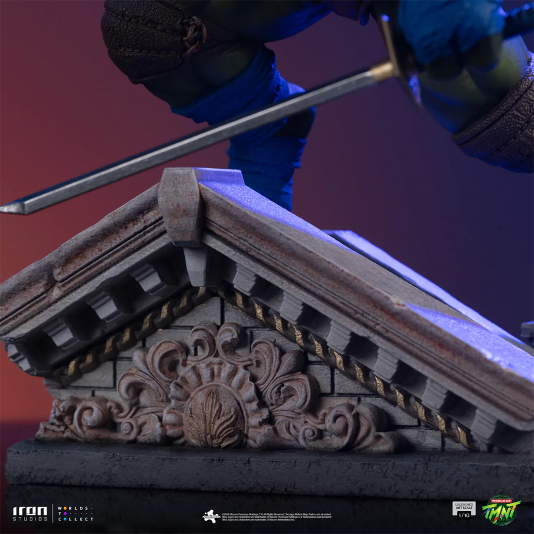 Iron Studios | Leonardo Unleashed - Teenage Mutant Ninja Turtles | Art Scale 1/10