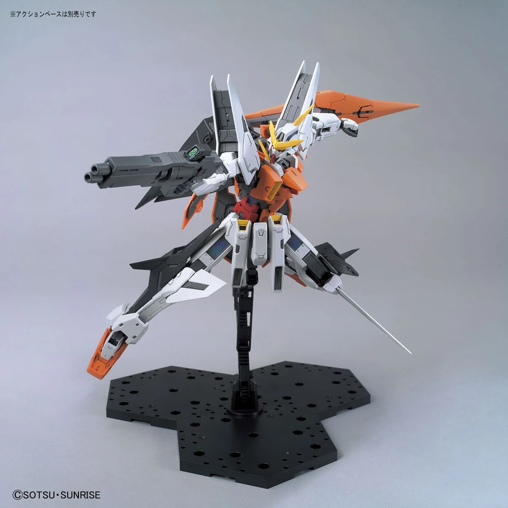 Bandai: MG Gundam Kyrios - Mobile Suit Gundam 00 (1/100)