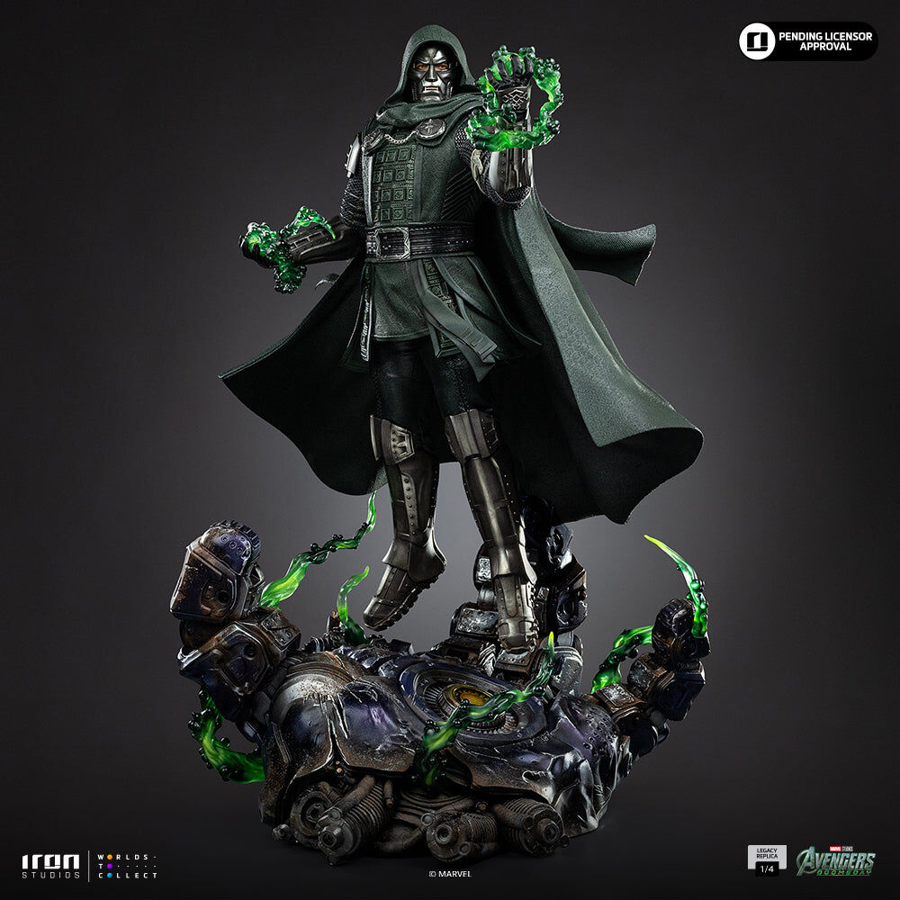 Iron Studios | Doctor Doom | Avengers: Doomsday - Legacy Replica 1/4