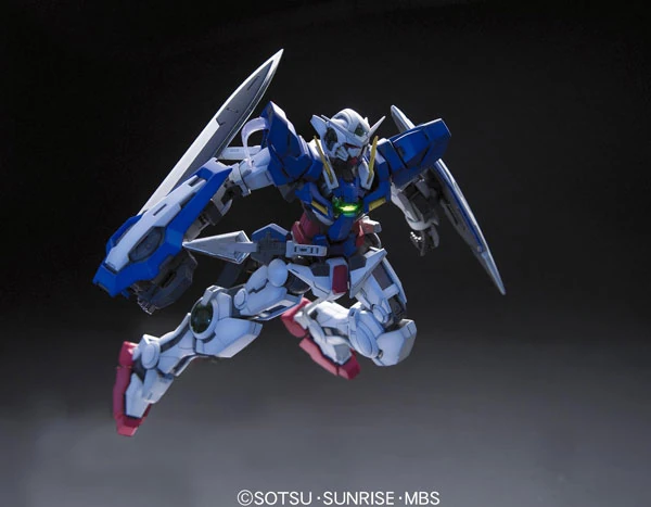 Bandai: MG Gundam Exia (Ignition Mode) - Mobile Suit Gundam 00 (1/100)