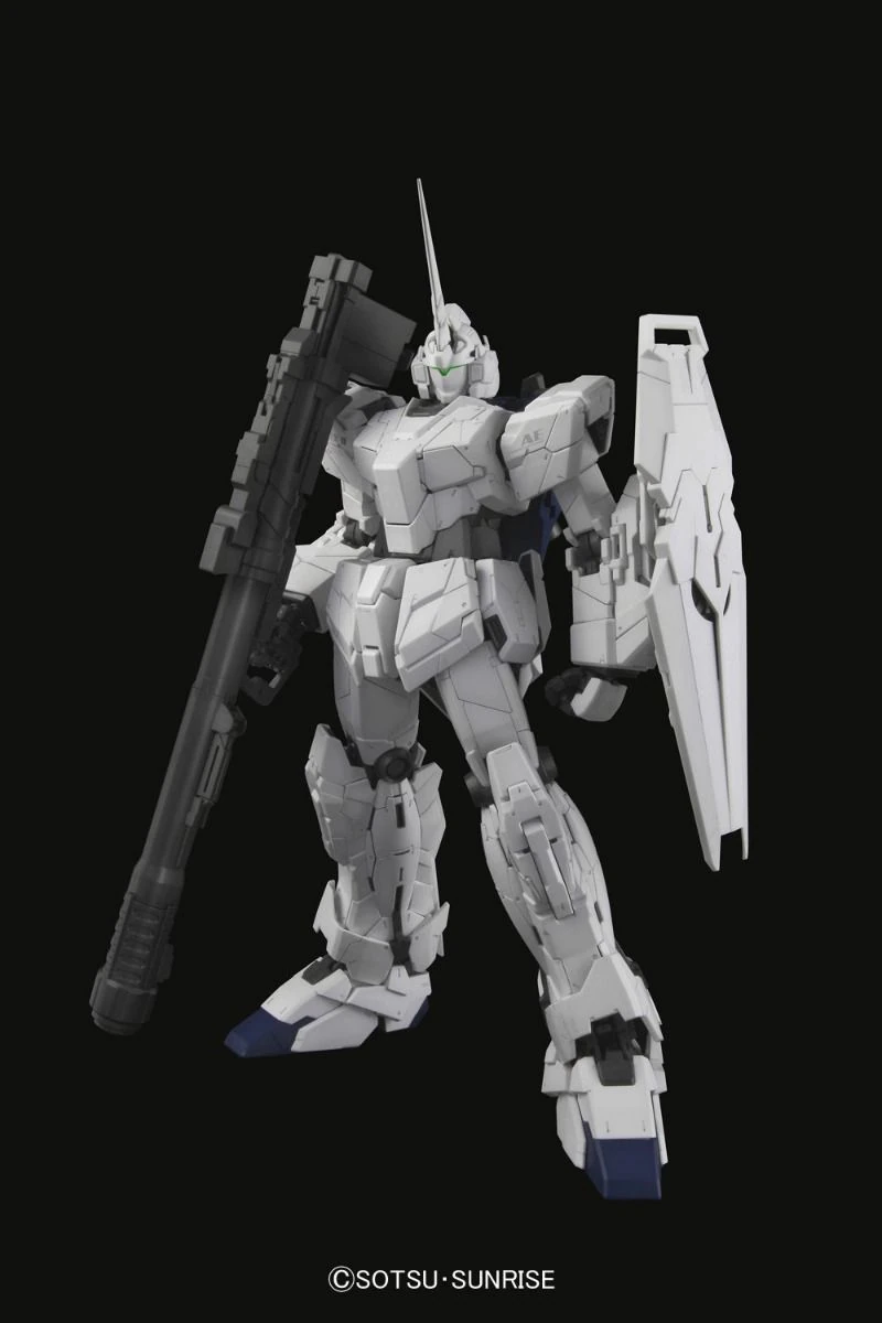 Bandai: PG Unicorn RX-0 Gundam – Mobile Suit Gundam Unicorn (1/60)