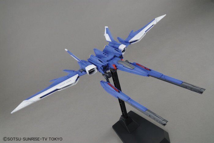 Bandai | MG Build Strike Gundam Full Package GAT-X1058/FP | Gundam Build Fighters (1/100)