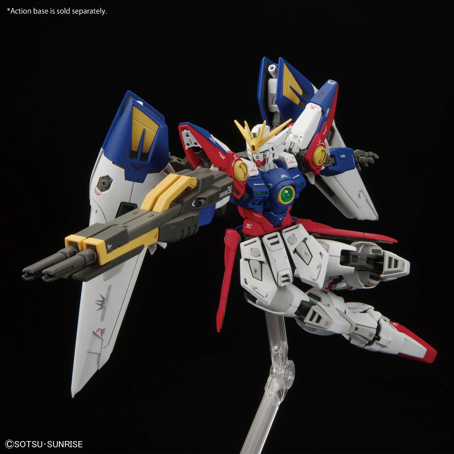 Bandai | RG XXXG-00W0 Wing Gundam Zero | New Mobile Report Gundam Wing (1/144)