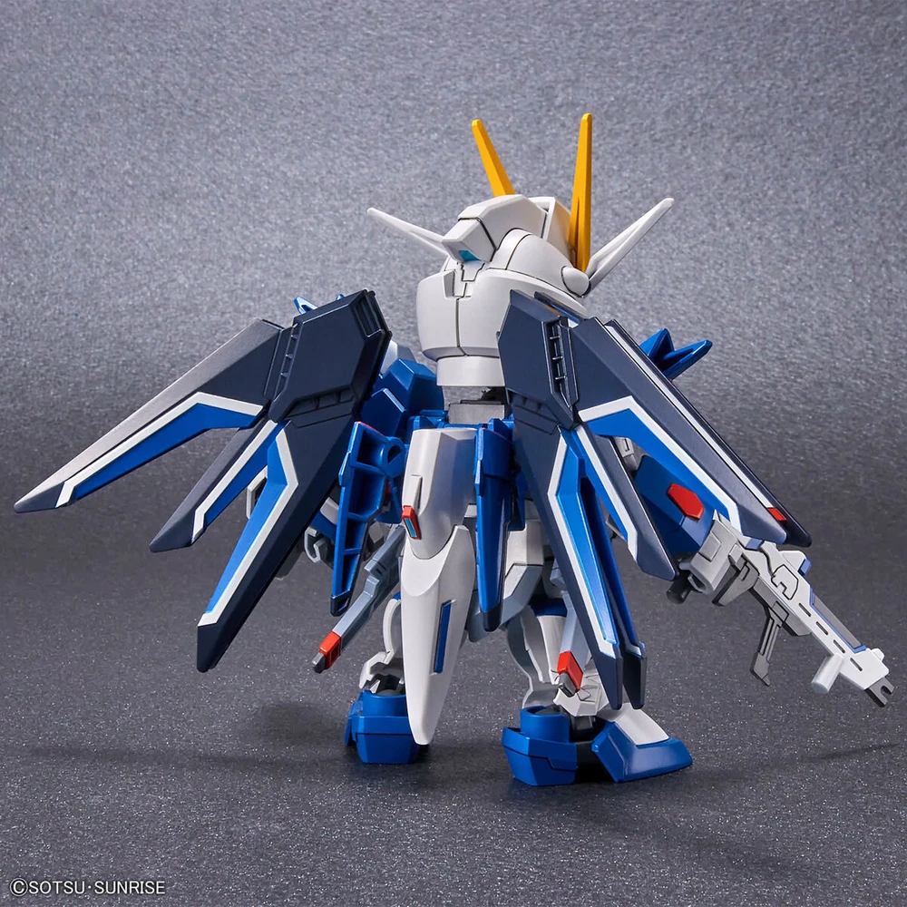 Bandai: SD Rising Freedom Gundam – Gundam SEED (Ex-Standard)