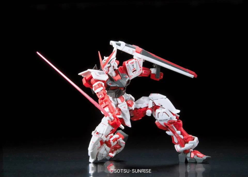 Bandai: RG MBF-P02 Gundam Astray Red Frame – Mobile Suit Gundam SEED Astray (1/144)