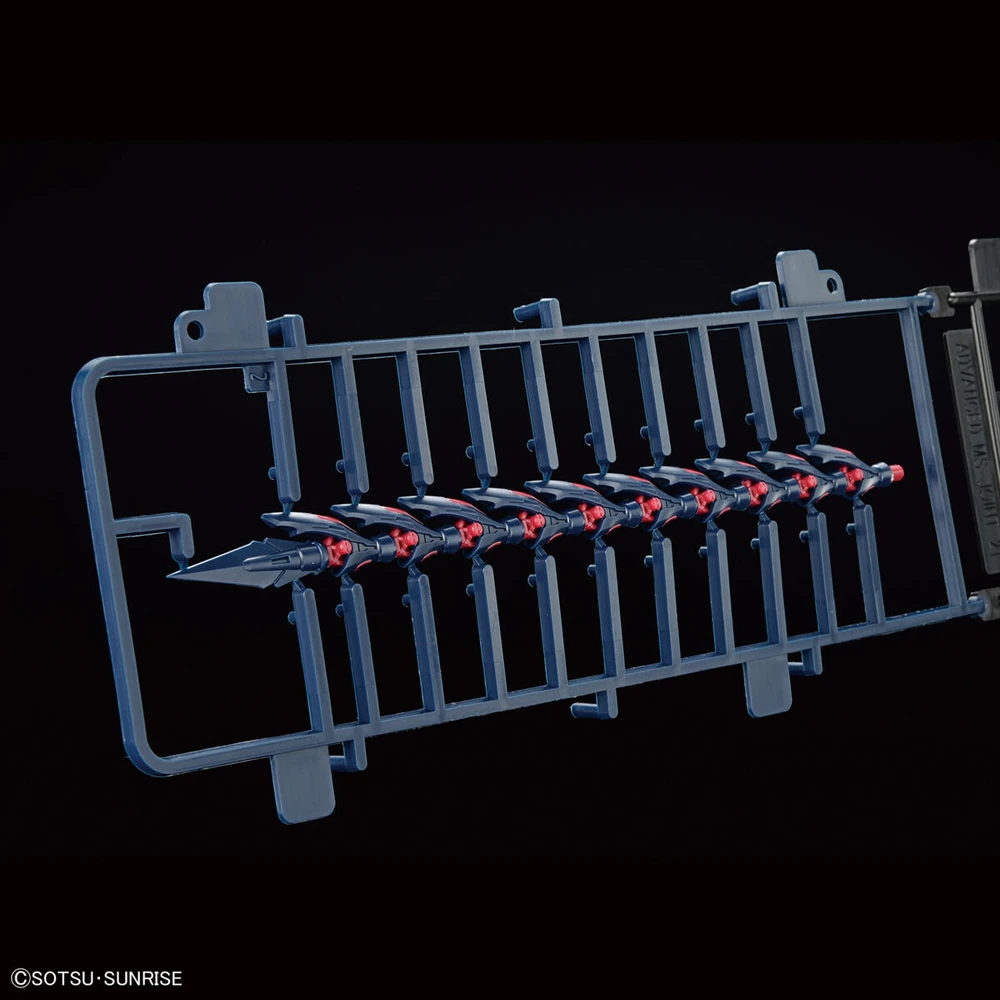 Bandai: RG Gundam Epyon – New Mobile Report Gundam Wing (1/144)