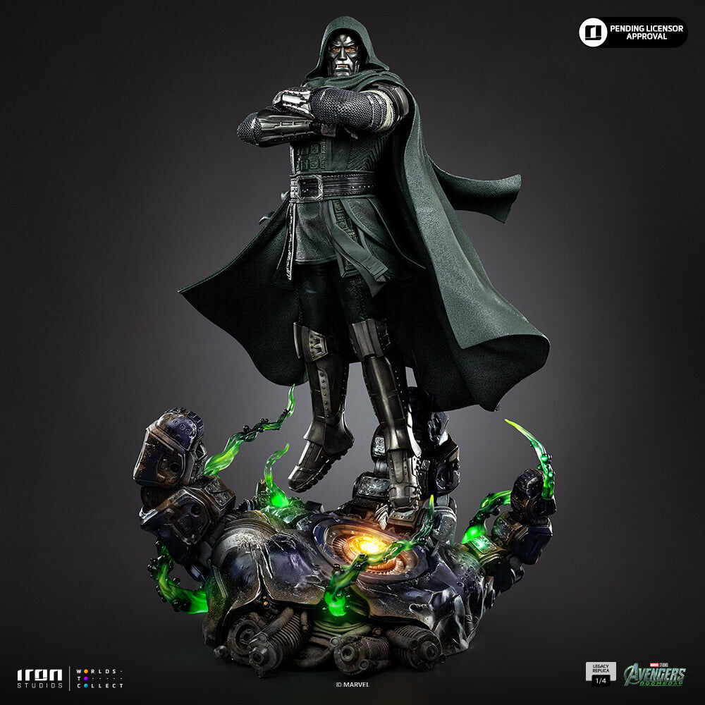 Iron Studios | Doctor Doom | Avengers: Doomsday - Legacy Replica 1/4