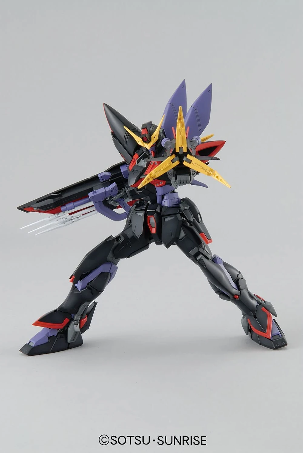 Bandai: MG Gundam Blitz - Mobile Suit Gundam SEED (1/100)
