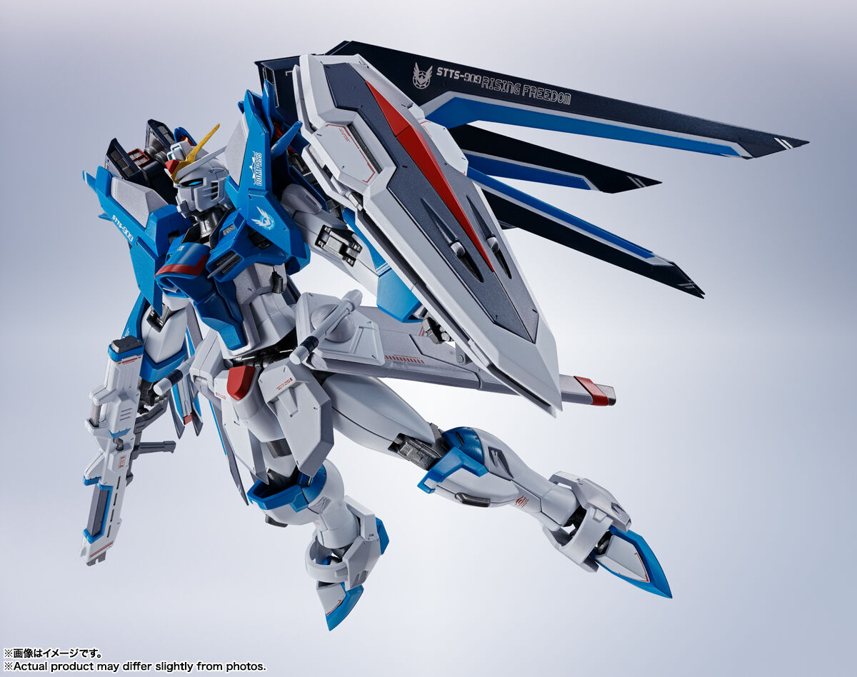 Bandai: METAL ROBOT Damashii Rising Freedom Gundam - Gundam Seed Freedom ca. 14cm