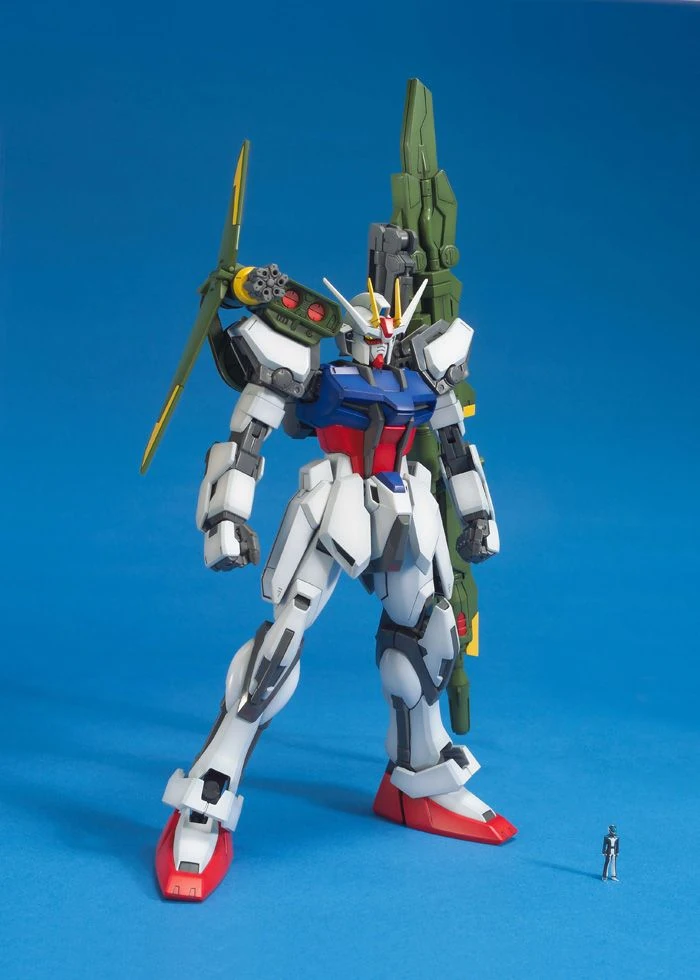Bandai: MG Gundam Launcher/Sword Strike - Mobile Suit Gundam SEED (1/100)