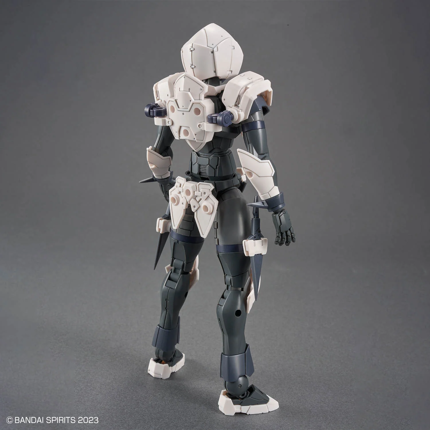 Bandai | 30MF Rosan Assassin | (1/144)