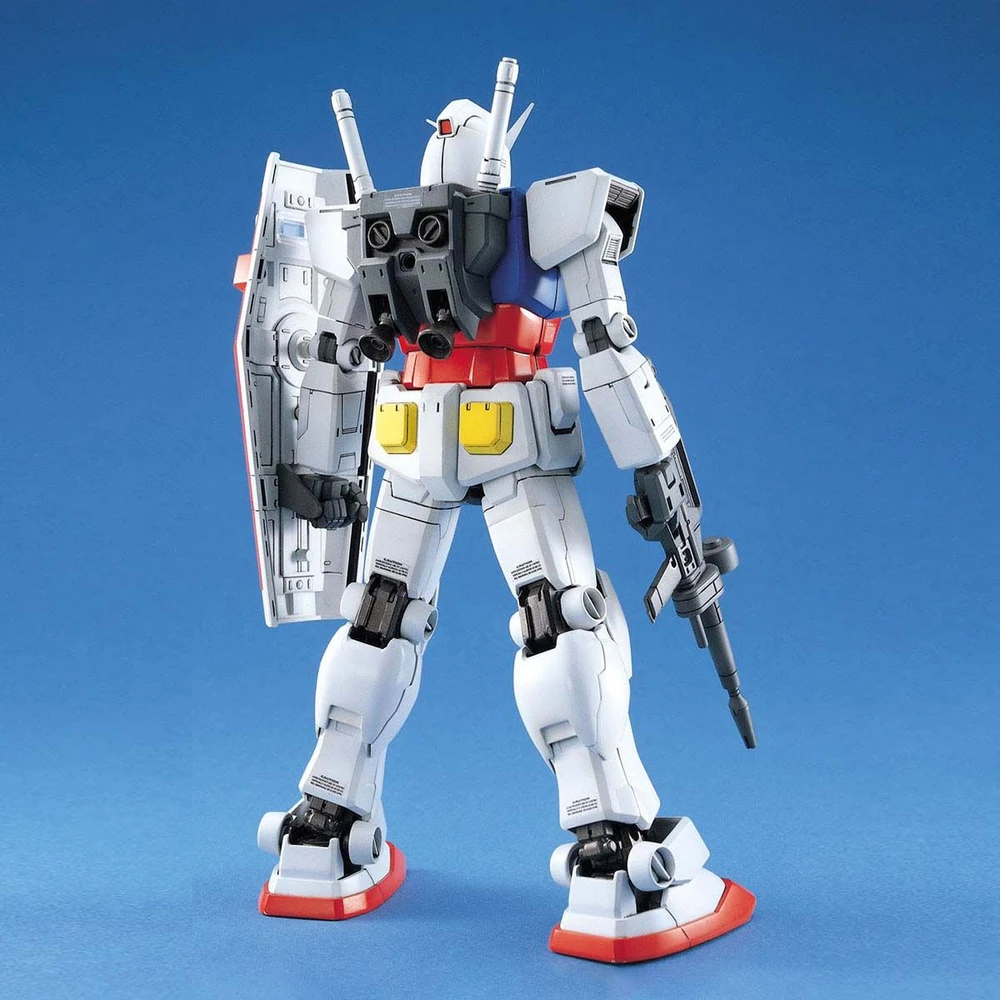 Bandai: MG RX-78-2 Gundam Ver. 1.5 - Mobile Suit Gundam (1/100)
