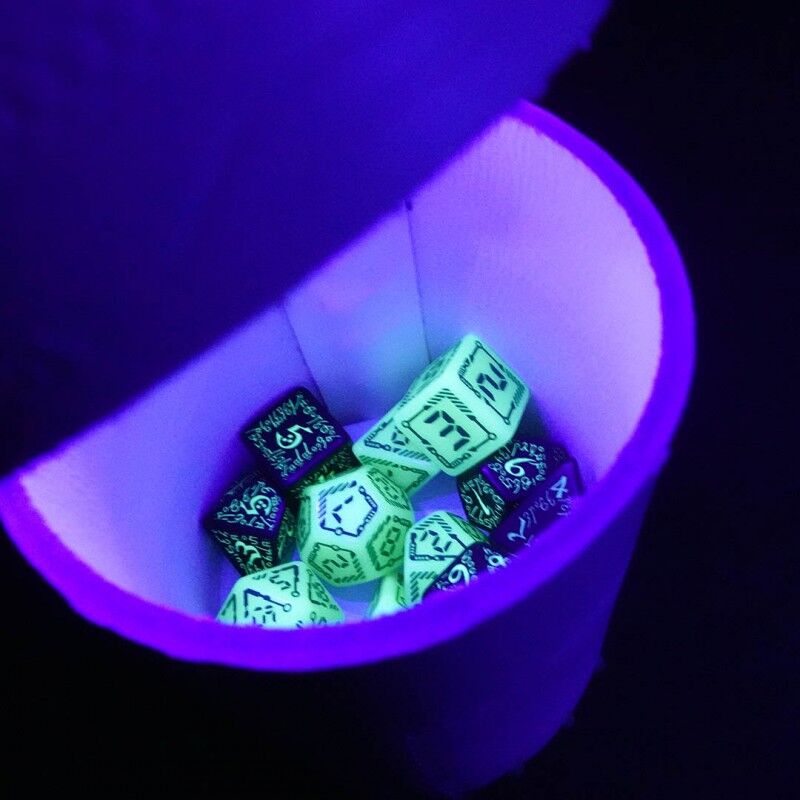 Q Workshop | Dice Charger | Dice Cup