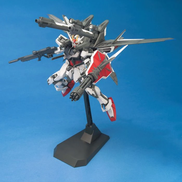 Bandai | MG Strike Gundam + I.W.S.P. | Mobile Suit Gundam SEED Destiny (1/100)