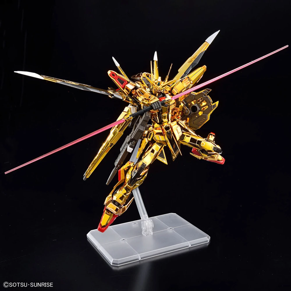 Bandai: RG Akatsuki Gundam Oowashi Unit – Mobile Suit Gundam SEED Destiny (1/144)