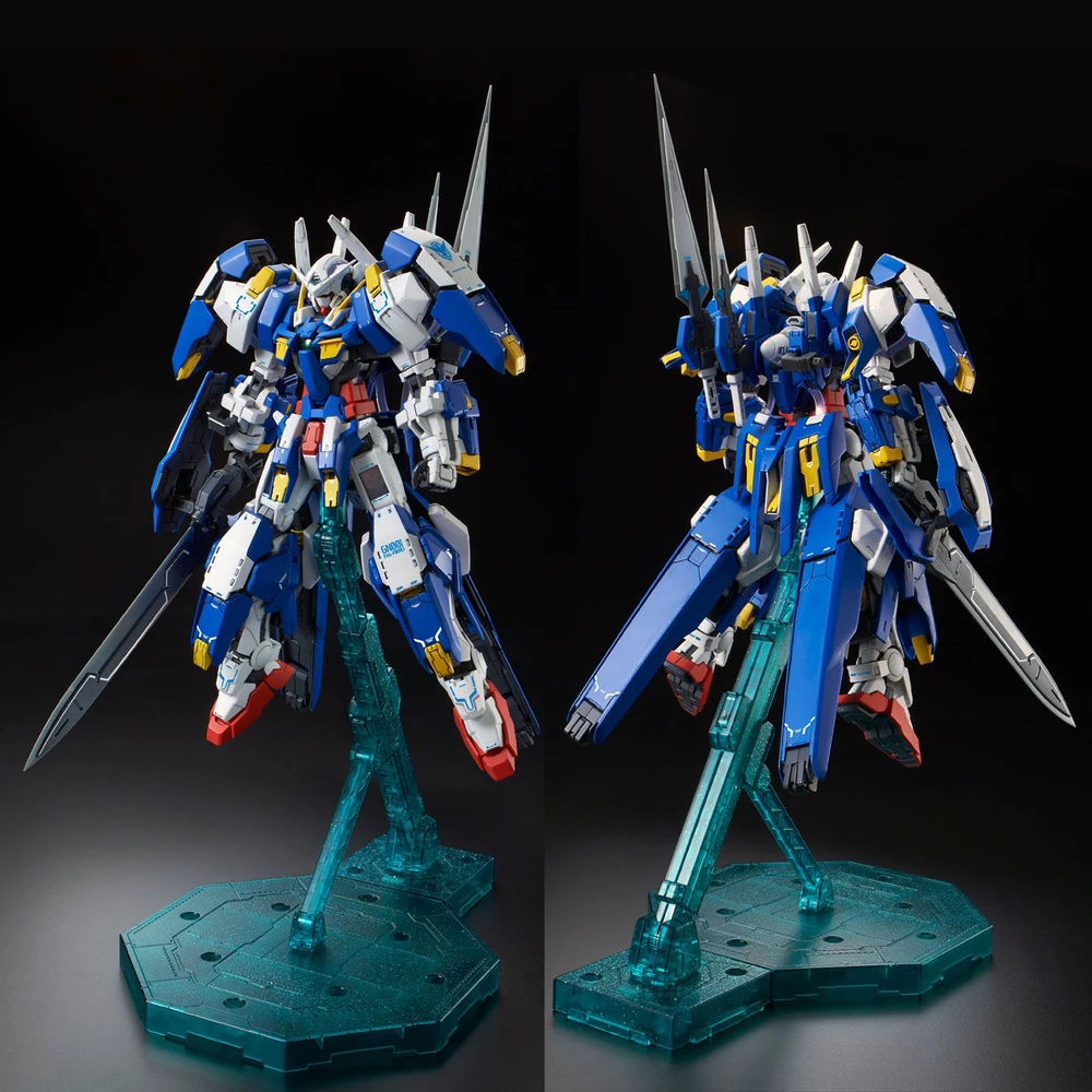 Bandai: MG Gundam Avalanche Exia - Gundam 00 (1/100)