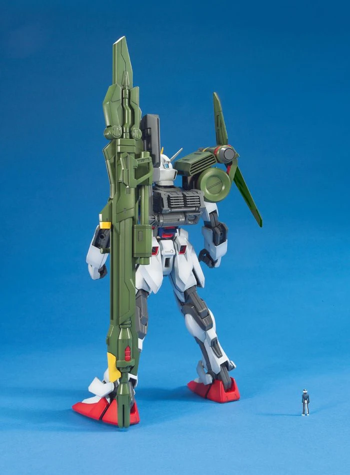 Bandai: MG Gundam Launcher/Sword Strike - Mobile Suit Gundam SEED (1/100)