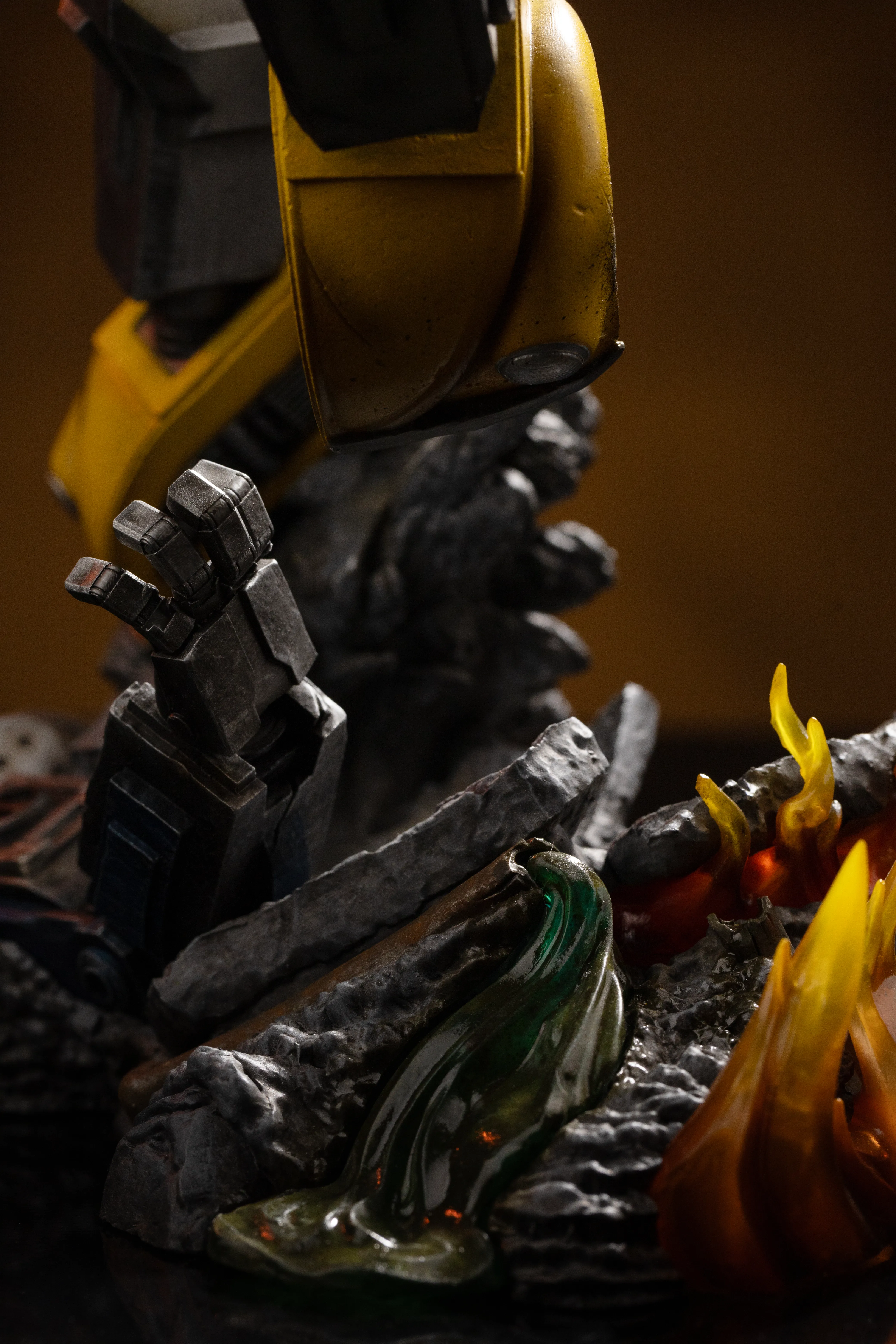 Iron Studios | Bumblebee | Transformers Demi Art Scale 1/20