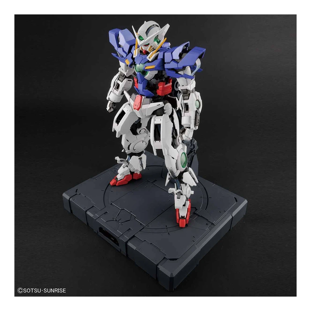Bandai: PG Gundam Exia – Mobile Suit Gundam 00 (1/60)