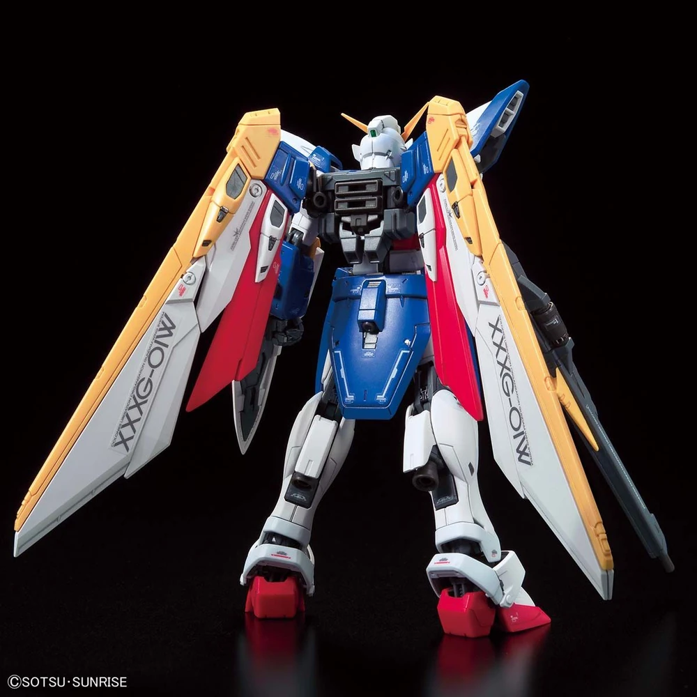 Bandai: RG Wing Gundam – New Mobile Report Gundam Wing (1/144)