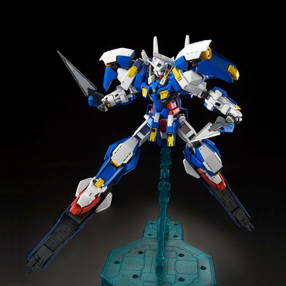 Bandai: MG Gundam Avalanche Exia - Gundam 00 (1/100)