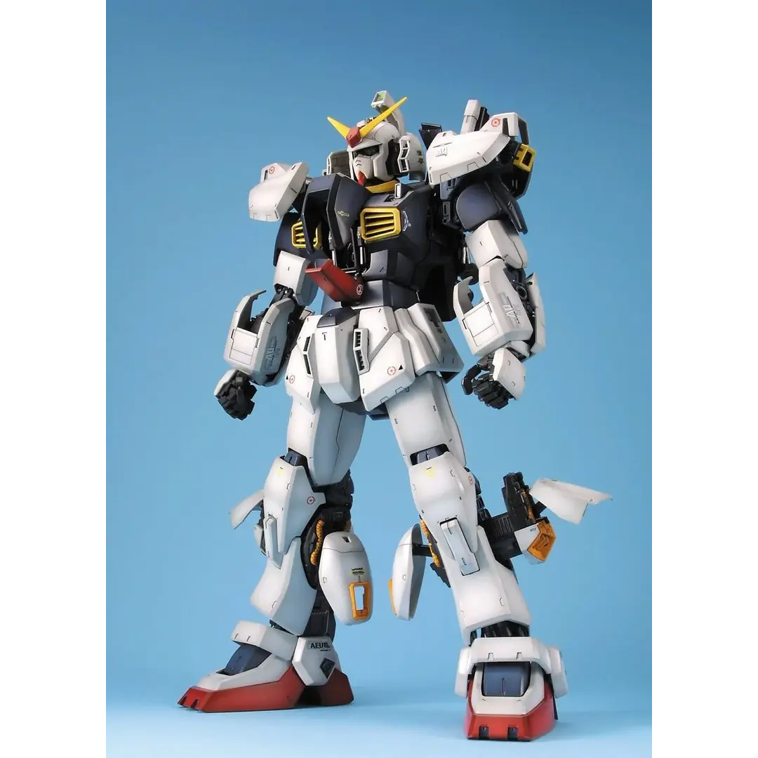 Bandai: PG Gundam RX-178 MK-II AEUG – Mobile Suit Gundam (1/60)