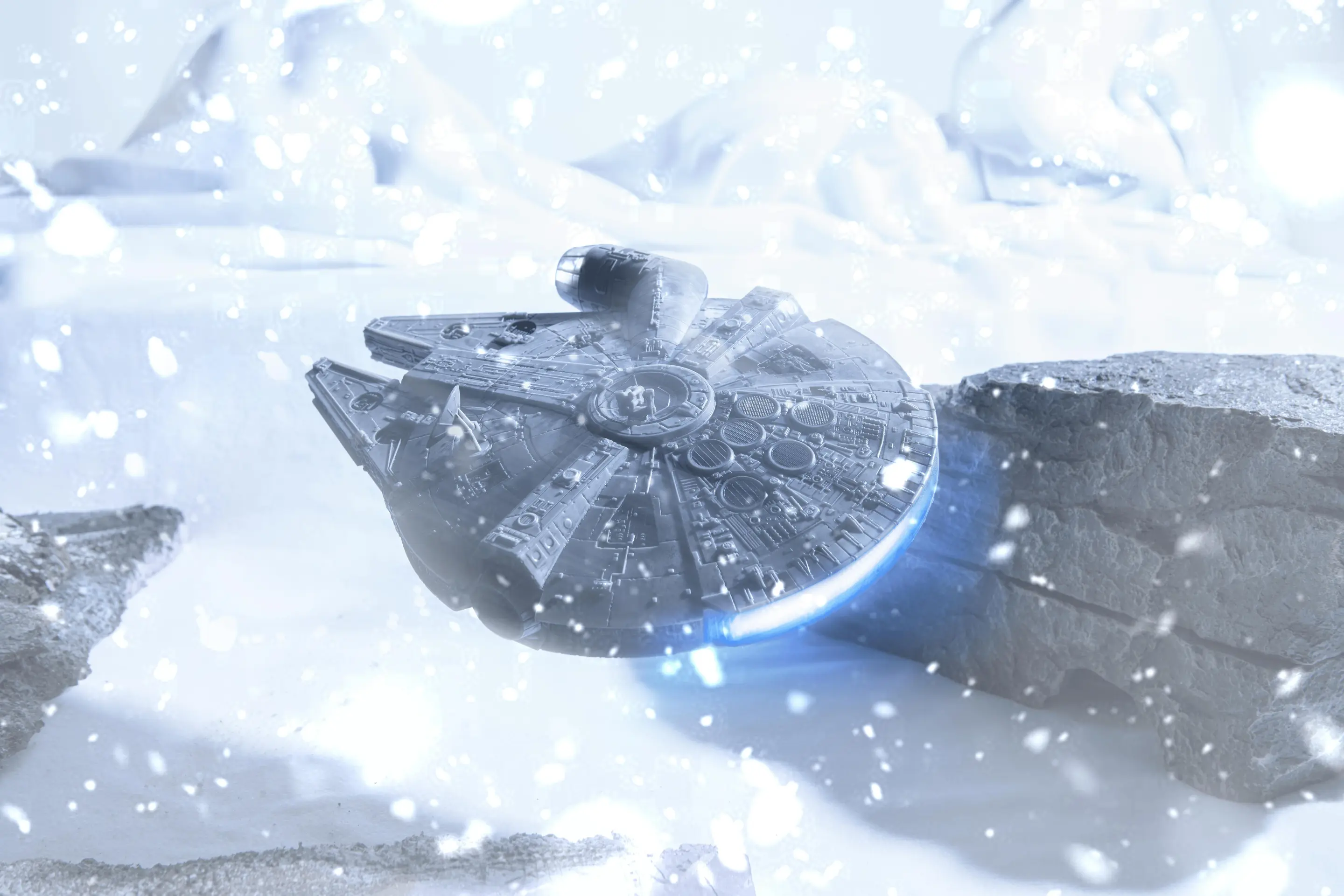 Jazwares | Millenium Falcon Micro Galaxy Squadron (23cm) | Star Wars