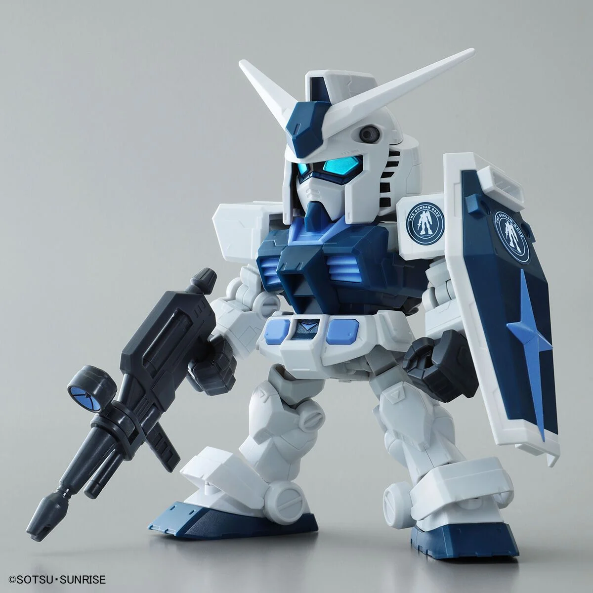 Bandai | SD The Gundam Base Limited RX-78-2 Gundam CS Frame Ver. [The Gundam Base Color] | Gundam Cross Silhouette