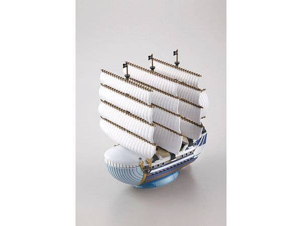 Bandai | Grand Ship Collection Moby Dick | One Piece (14cm)