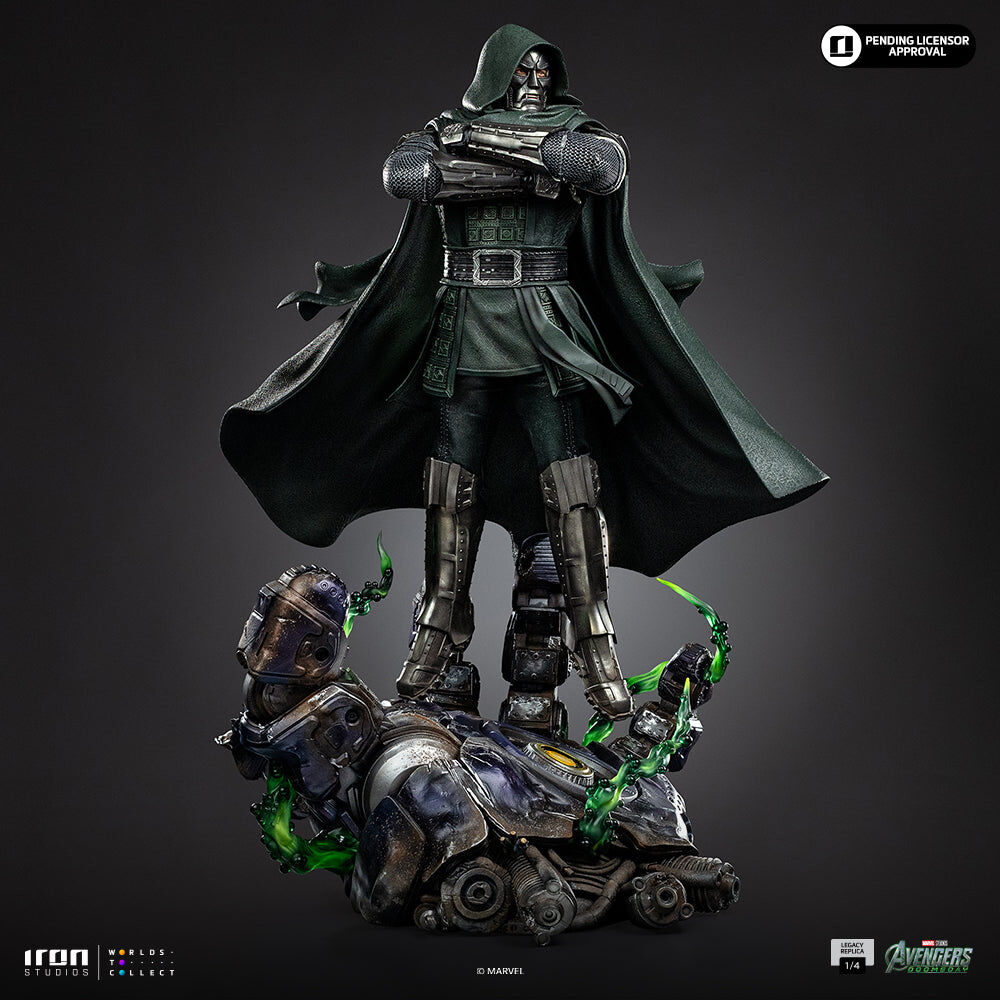 Iron Studios | Doctor Doom | Avengers: Doomsday - Legacy Replica 1/4