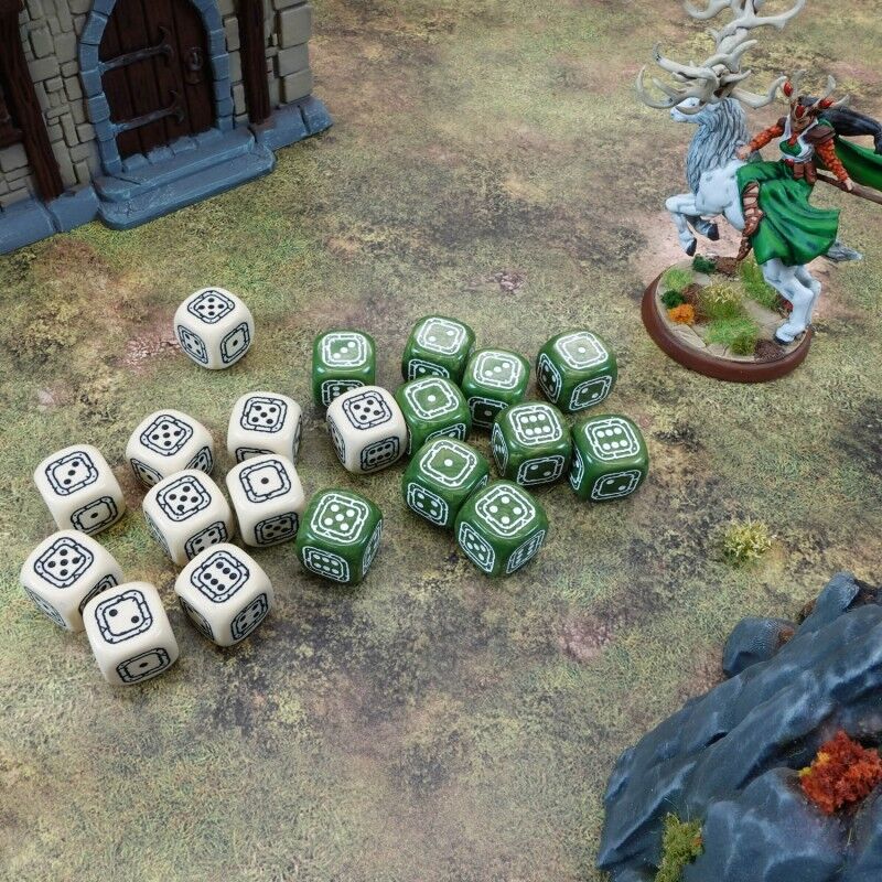 Q Workshop | Beige & Olive | Fortress Compact D6