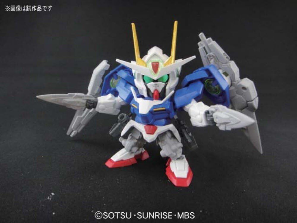 Bandai: SD Gundam 00 (Double O) Seven Sword/G – Mobile Suit Gundam 00 (7cm)