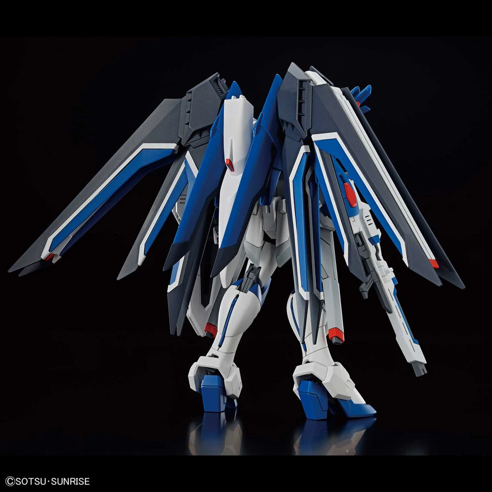 Bandai: HG Rising Freedom Gundam – Mobile Suit Gundam SEED Freedom (1/144)
