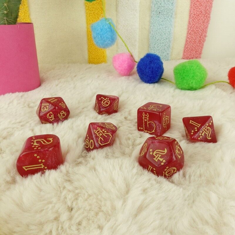 Q Workshop | Puffy | Llama Dice Set
