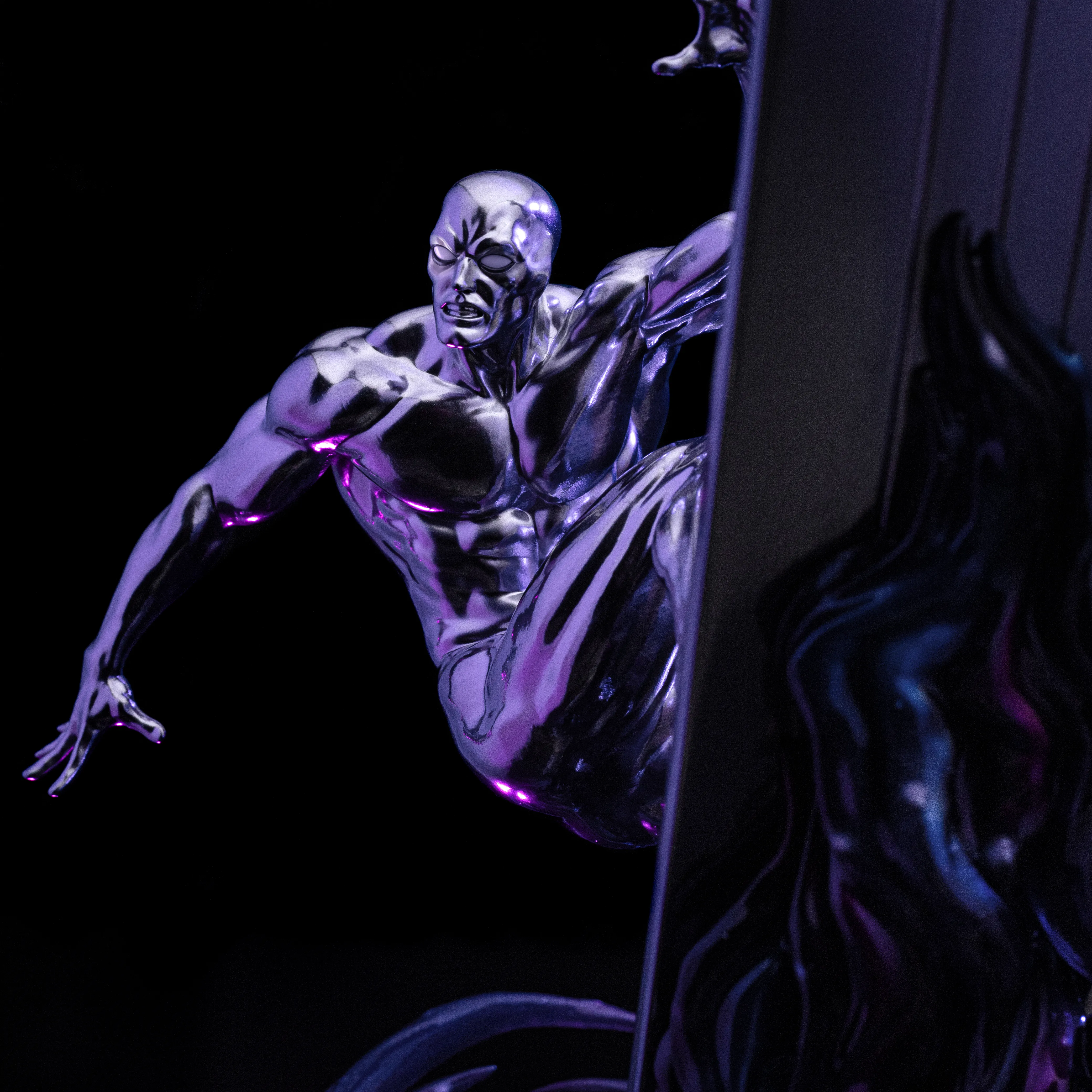 Iron Studios: Silver Surfer - Infinity Gauntlet Diorama Art Scale 1/10