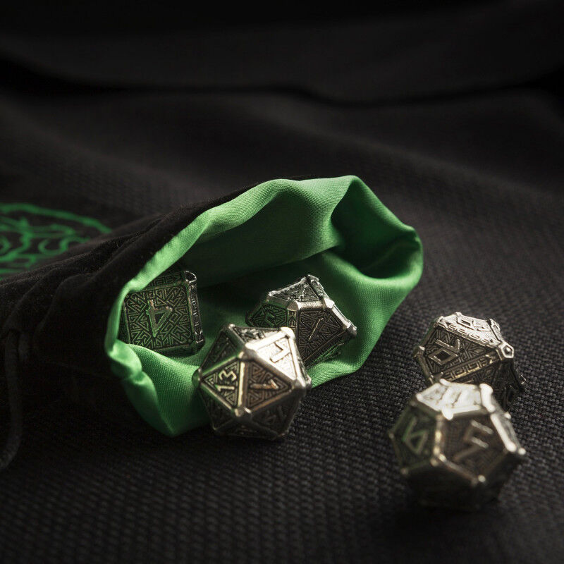 Q Workshop | Black & Green | Forest Velour Dice Bag
