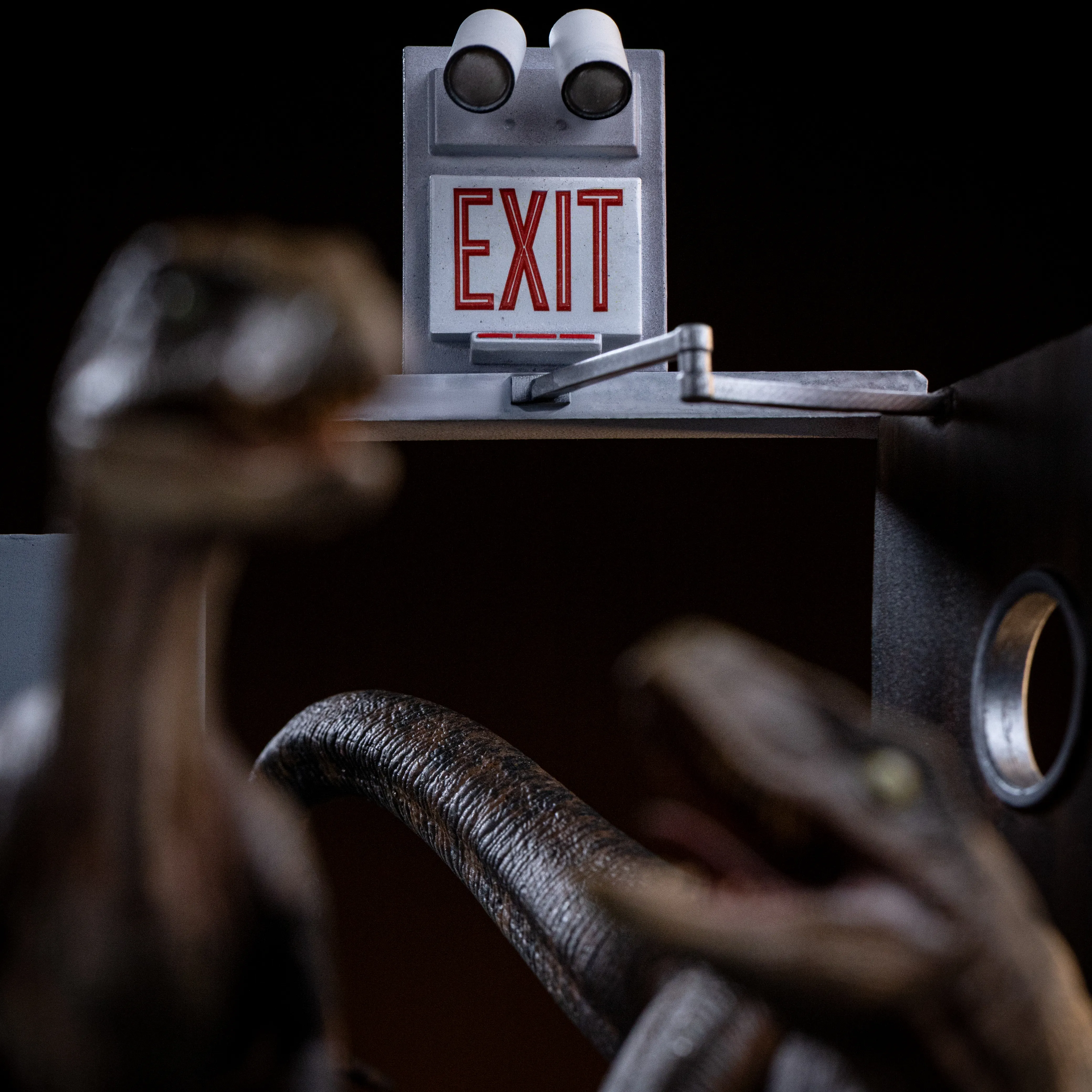 Iron Studios: Raptors at the Kitchen´s Door - Jurassic Park Art Scale 1/10