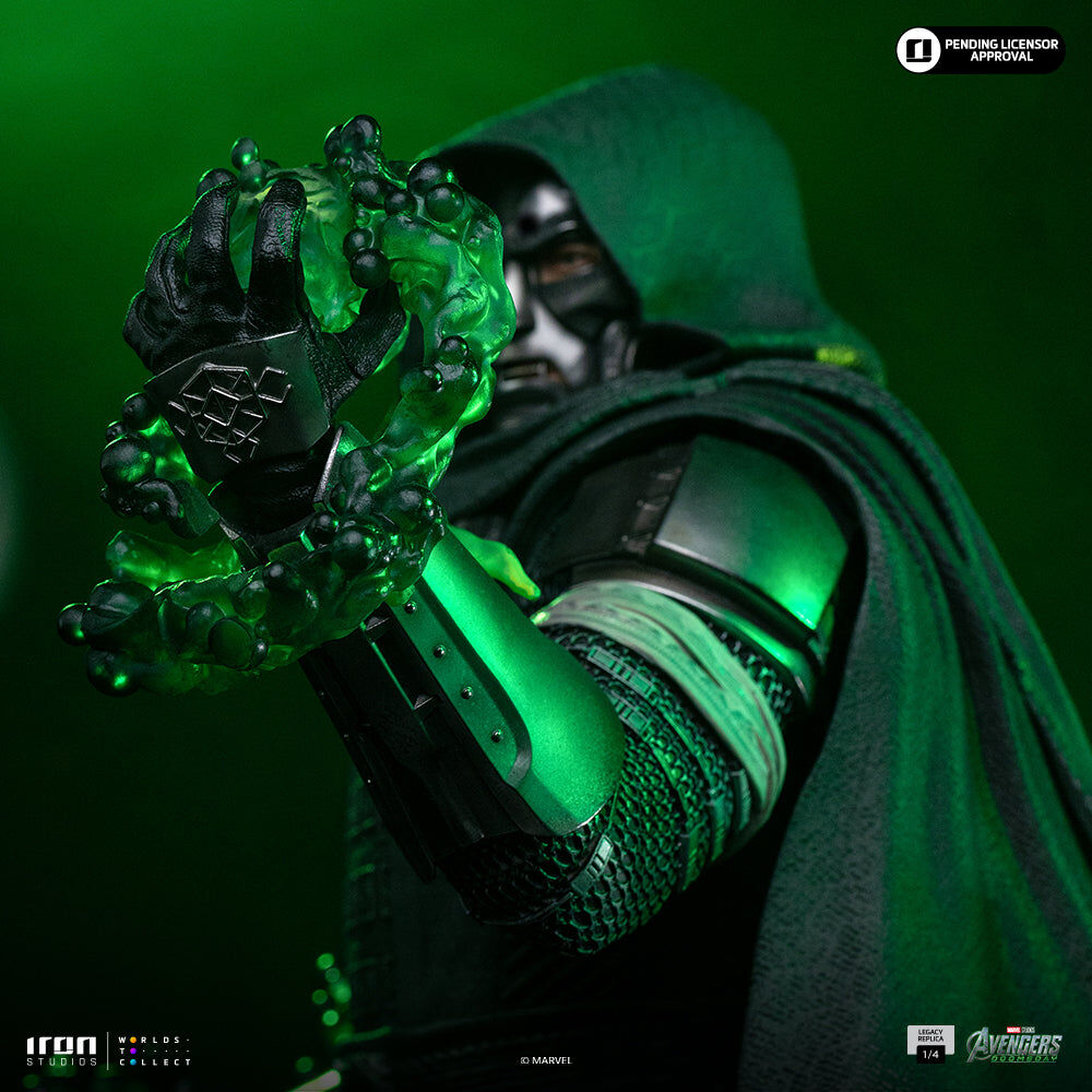 Iron Studios | Doctor Doom | Avengers: Doomsday - Legacy Replica 1/4
