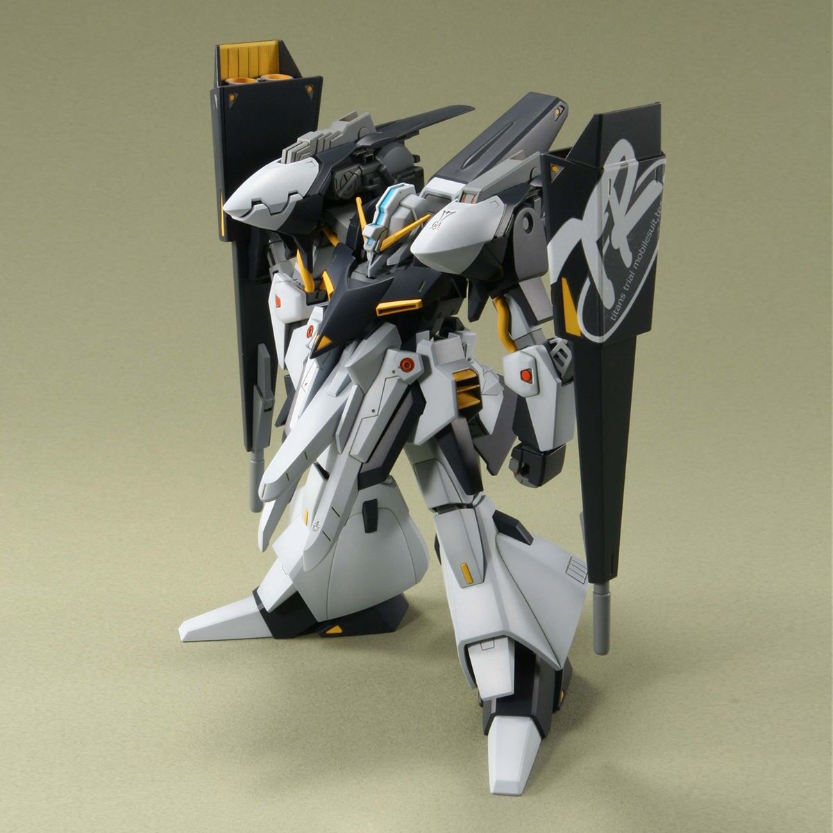 Bandai | HG ORX-005 Gaplant Tr-5 Hrairoo | Advance of Zeta: The Flag of Titans (1/144)
