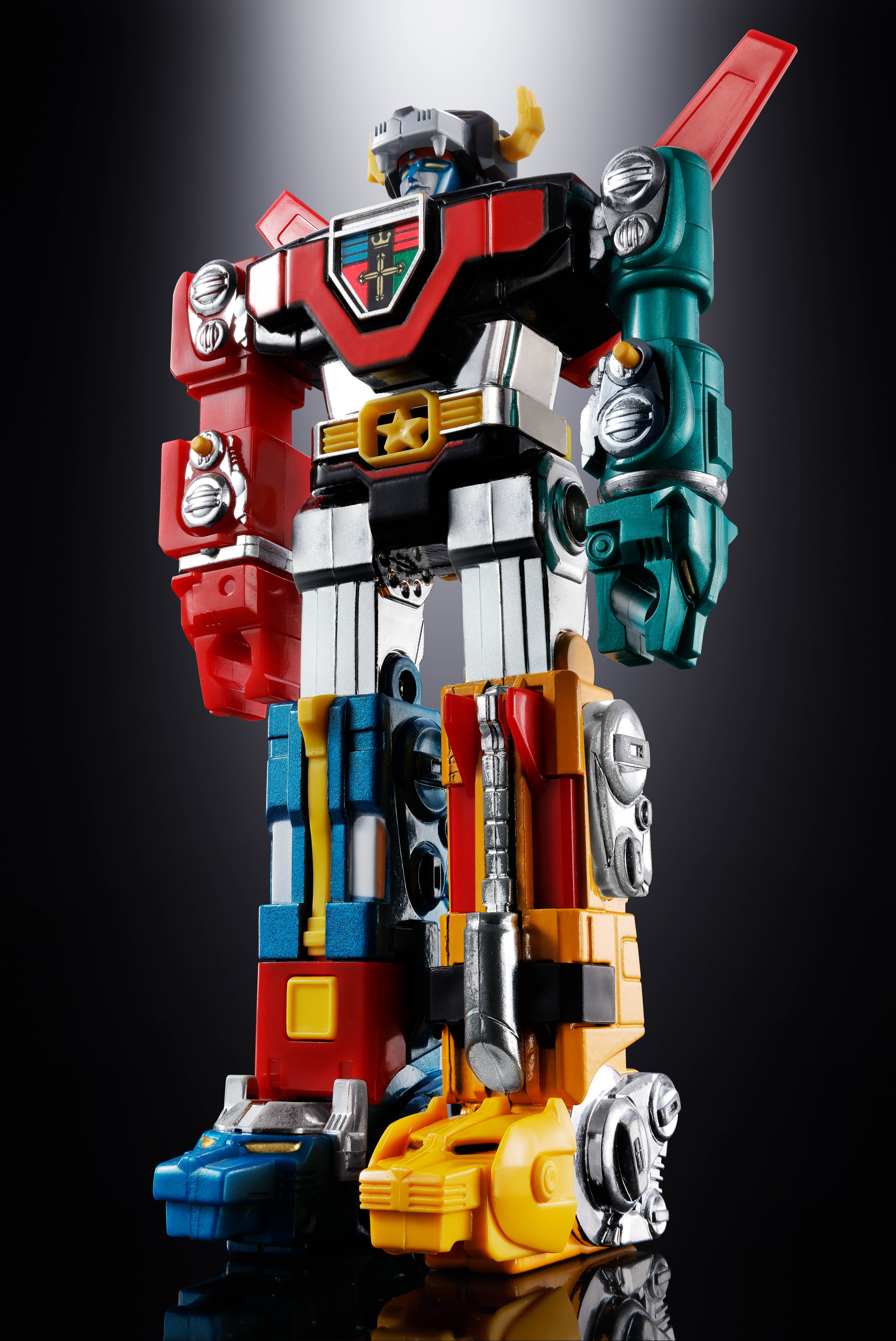 Tamashii Nations | Voltron Chogokin Defender of the Universe | Beast King GoLion (15cm)