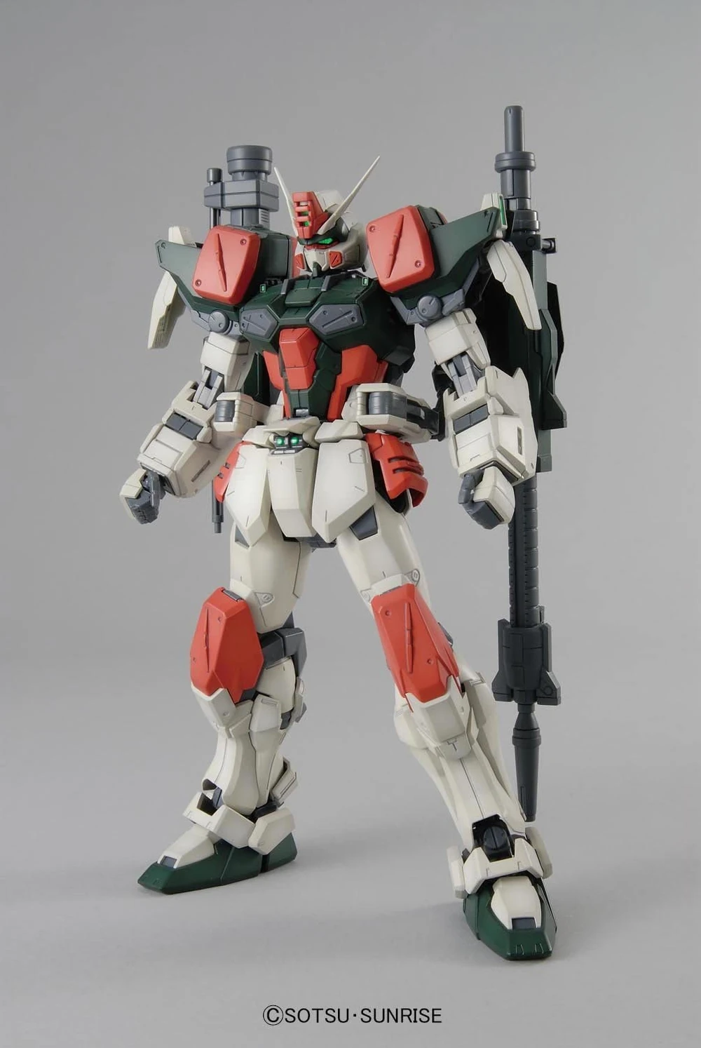 Bandai: MG Gundam Buster - Mobile Suit Gundam (1/100)