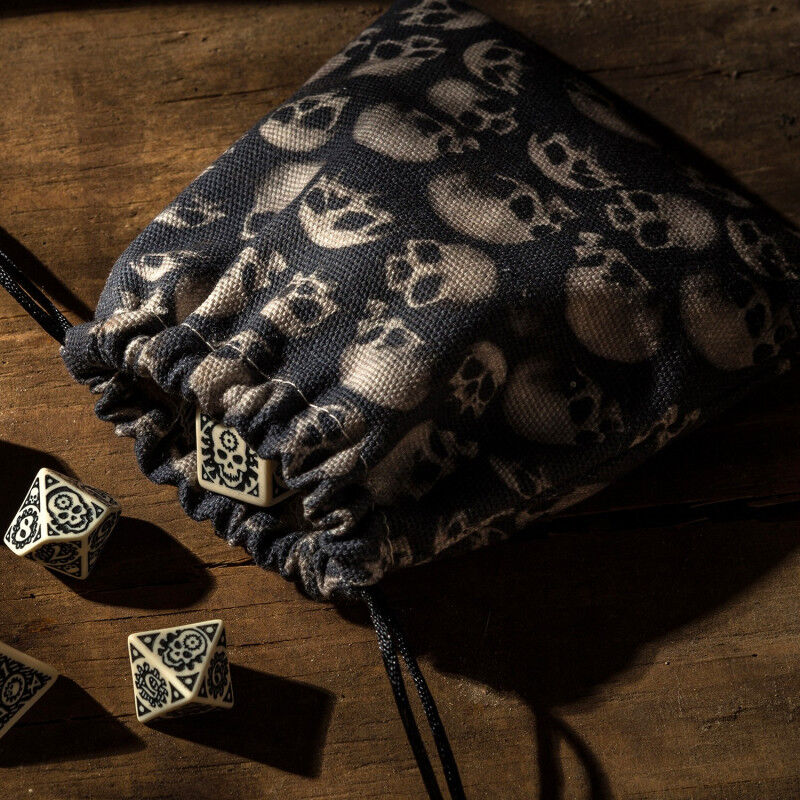 Q Workshop | Skull | Fullprint Dice Bag